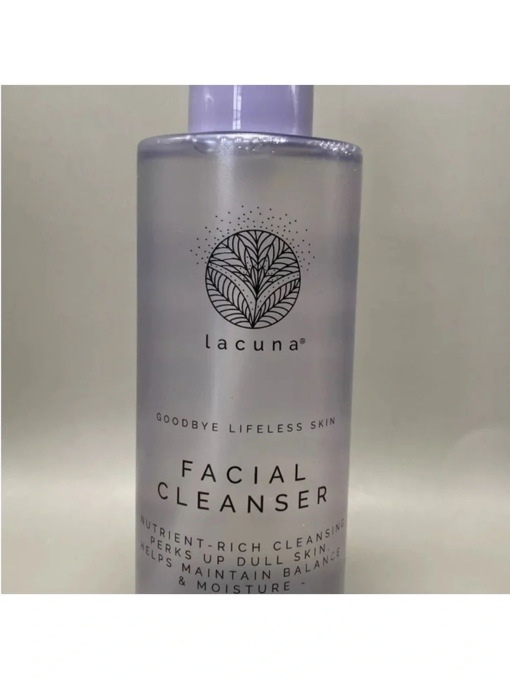 Lacuna FACIAL CLEANSER with Vitamin E & Hyaluronic Acid 8 oz. PC